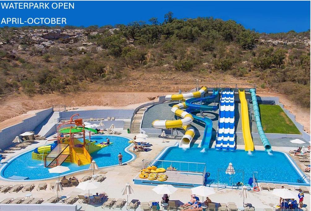 بروتاراس Narcissos Waterpark Resort المظهر الخارجي الصورة