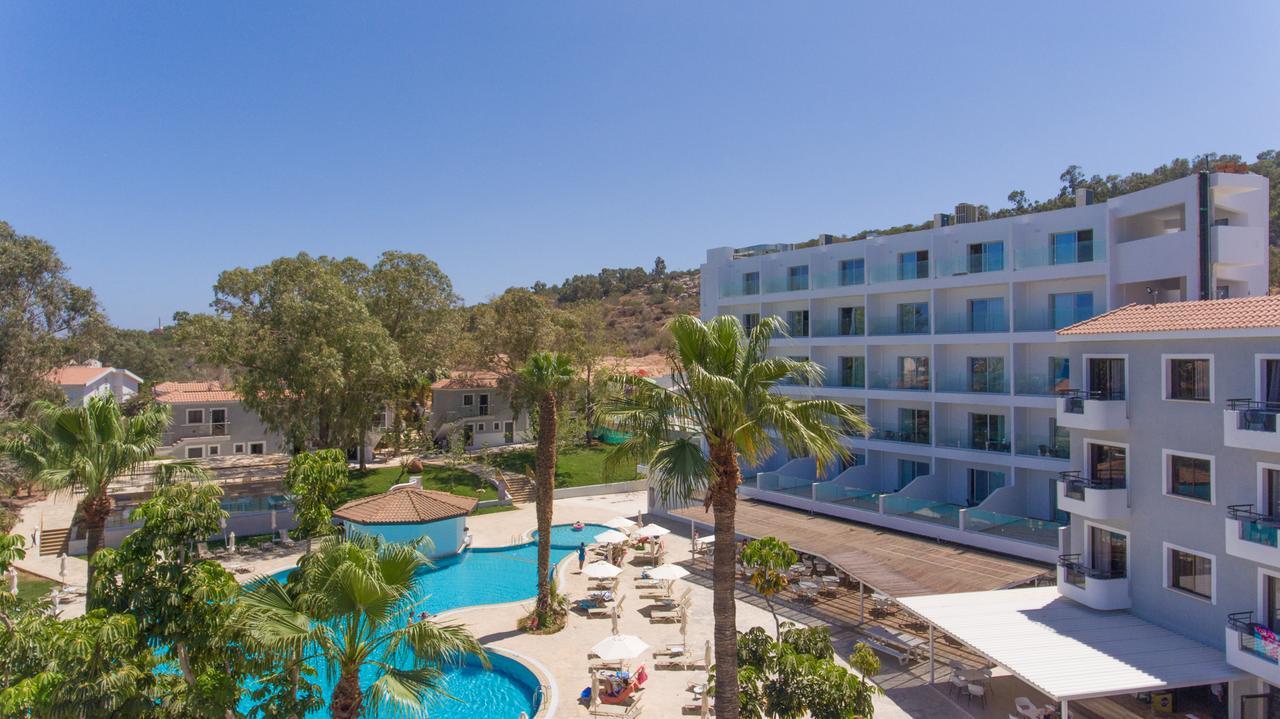 بروتاراس Narcissos Waterpark Resort المظهر الخارجي الصورة